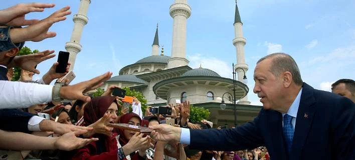 Η επιστροφή της Τουρκίας στα Βαλκάνια – Τι επιδιώκει, γιατί φοβάται η ΕΕ